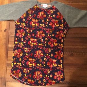 Lularoe Randy Tee, size XS